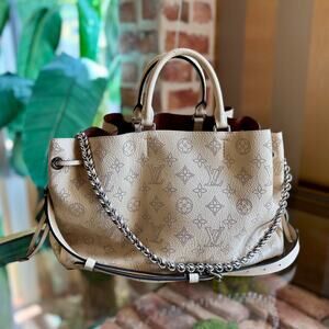LOUIS VUITTON Mahina Bella Tote